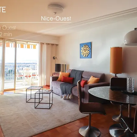 Grand 3 Pieces Avec Vue Apartment *